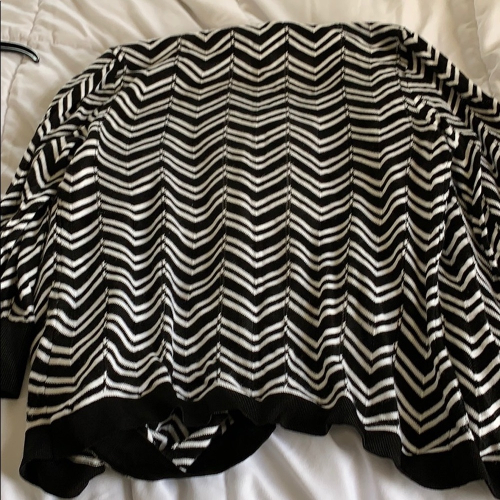 Dress blouse - Picture 3 of 3